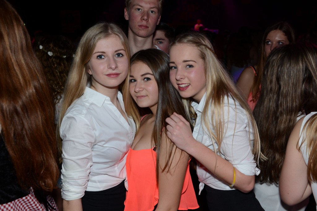 ../Images/Jeugddisco White Edition 462.jpg